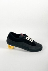 GLOBE GILLETTE SUEDE - BLACK/BLACK