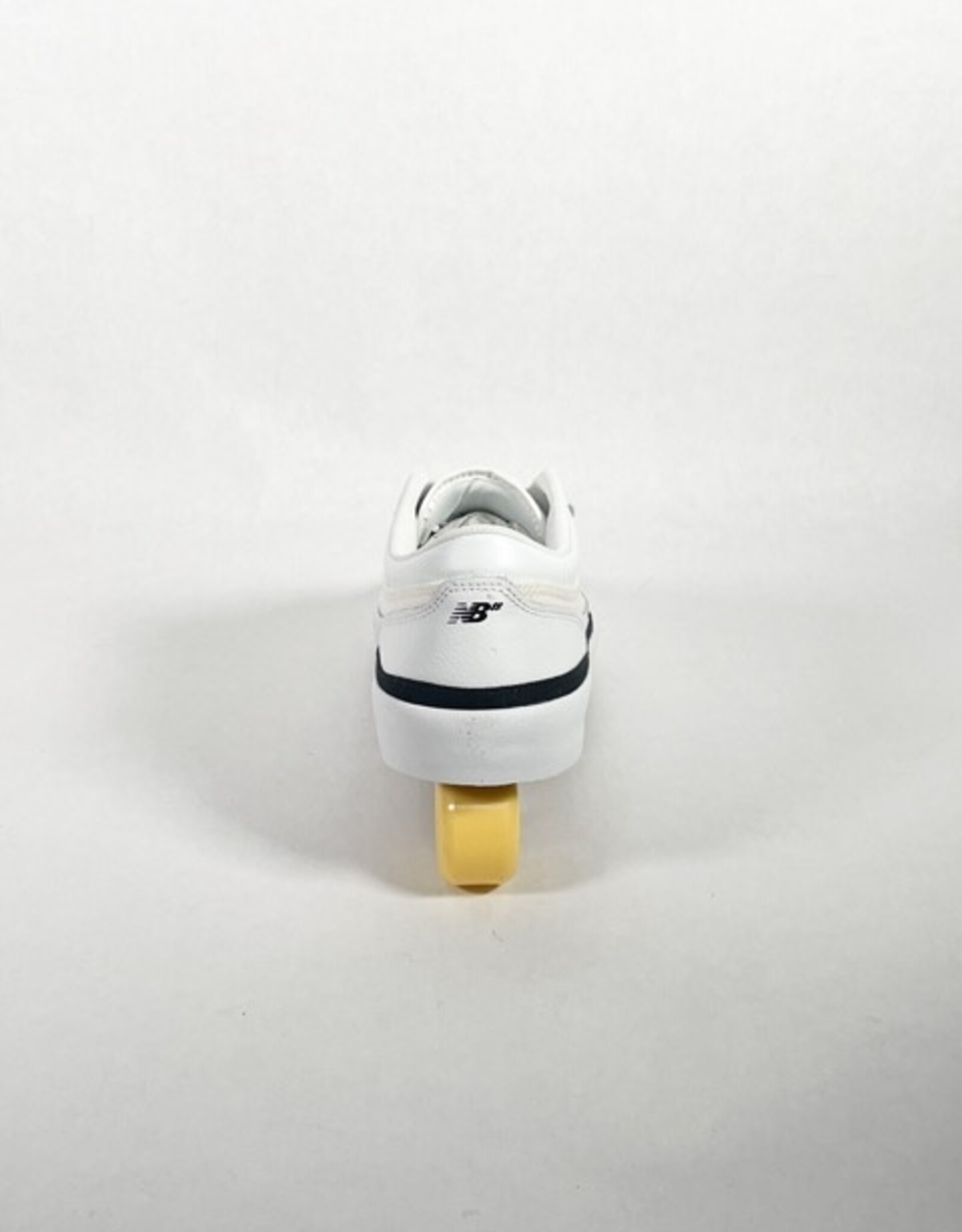 NEW BALANCE NUMERIC NB NUMERIC 417 FRANKY VILLANI LOW - WHITE/BLACK