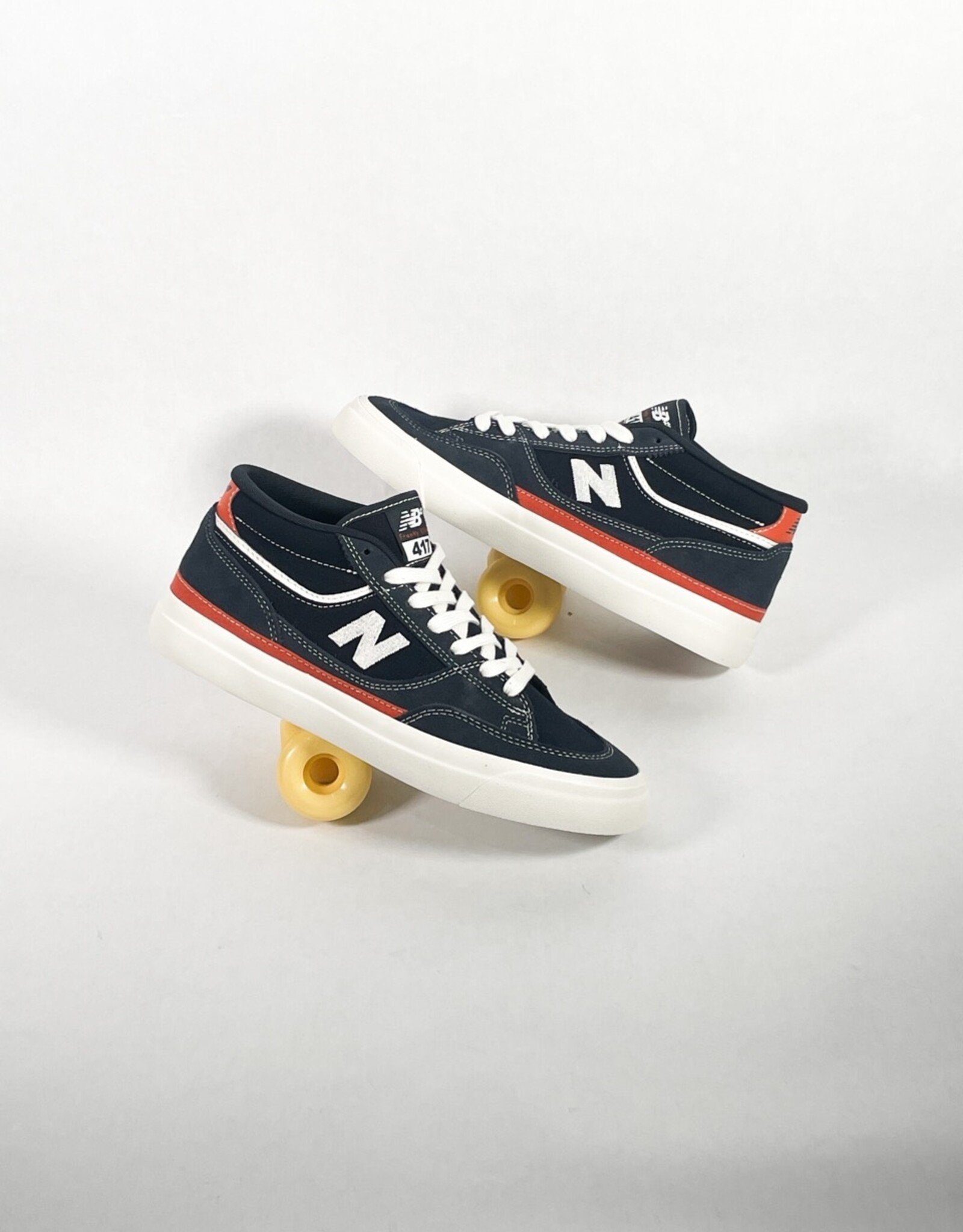 NB NUMERIC 417 FRANKY VILLANI BLUE WHITE KINGSWELL Los Feliz