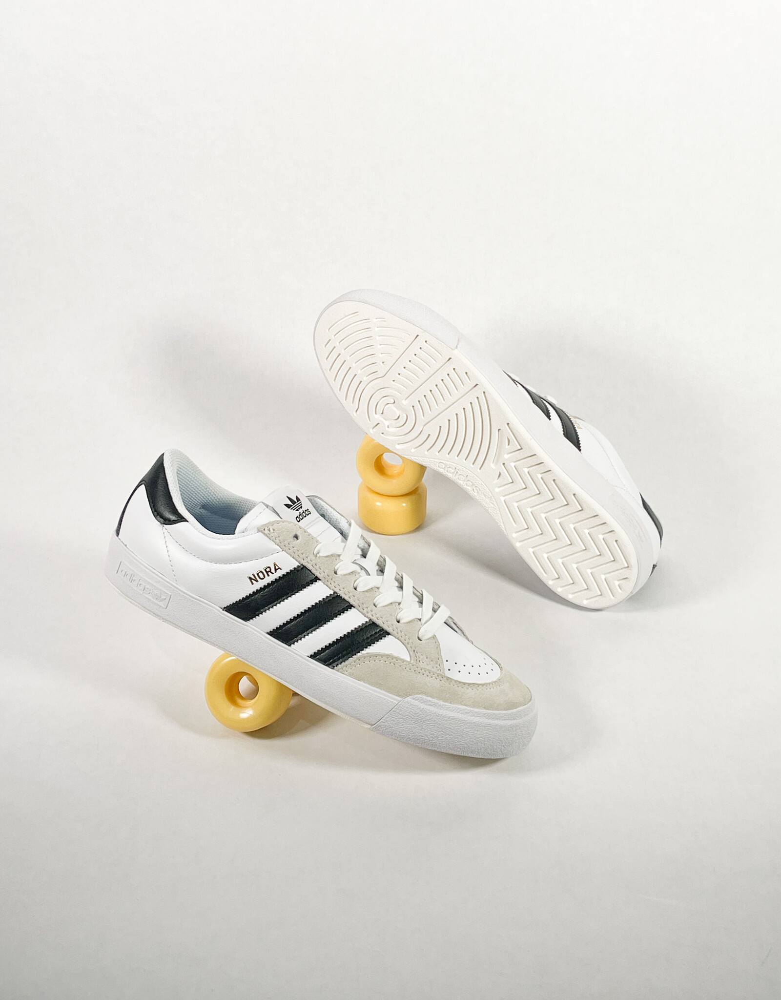 ADIDAS NORA FTWWHT/CBLACK/CRYWHT