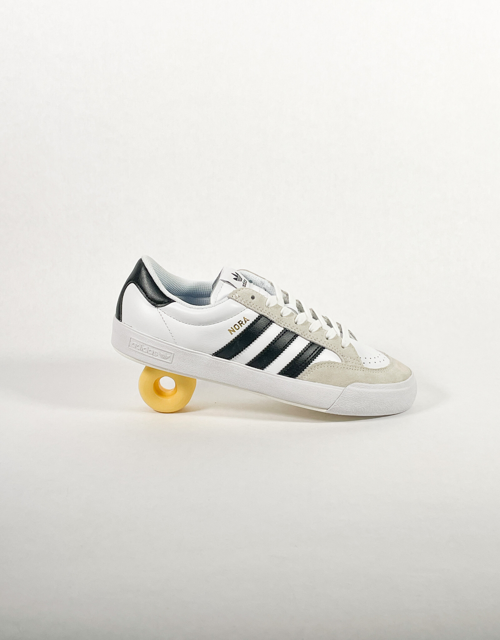 ADIDAS NORA FTWWHT/CBLACK/CRYWHT