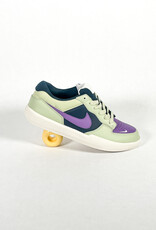 NIKE SB FORCE 58 PREMIUM - OLIVE AURA/BLACK RASPBERRY-ARMORY NAVY
