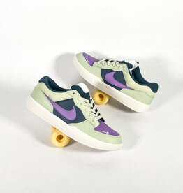 NIKE SB FORCE 58 PREMIUM - OLIVE AURA/BLACK RASPBERRY-ARMORY NAVY