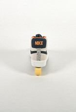 NIKE NIKE SB ZOOM BLAZER MID ELECTRIC PHANTOM/BLACK-MONARCH-SUMMIT WHITE