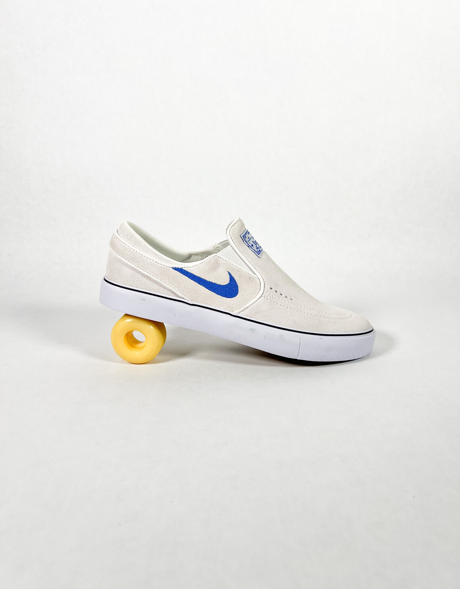 NIKE SB JANOSKI SLIP WHITE HYPER ROYAL KINGSWELL Los Feliz