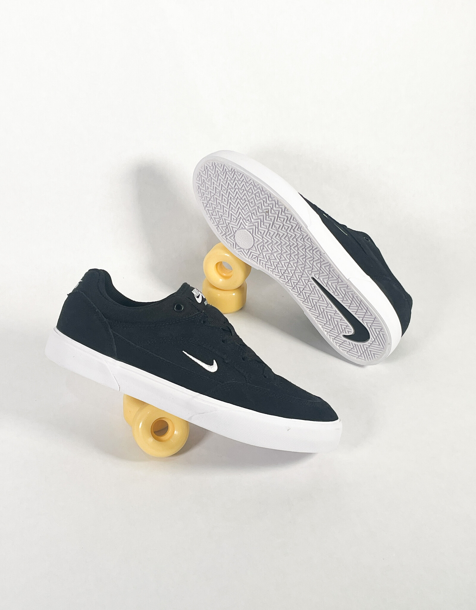 NIKE SB MALOR BLACK/WHITE-BLACK-WHITE