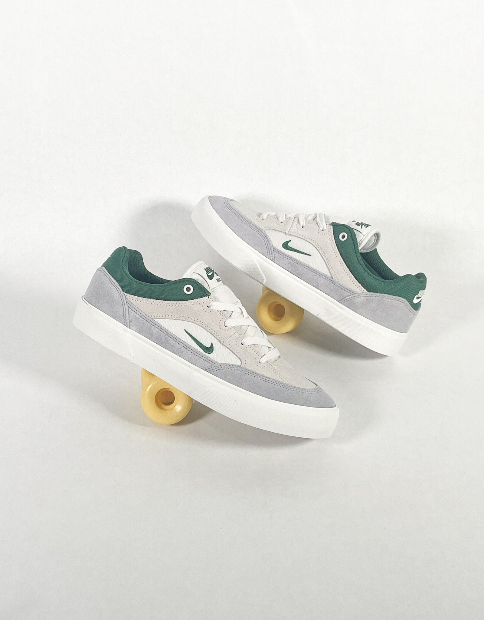 NIKE SB MALOR - PLATINUM TINT