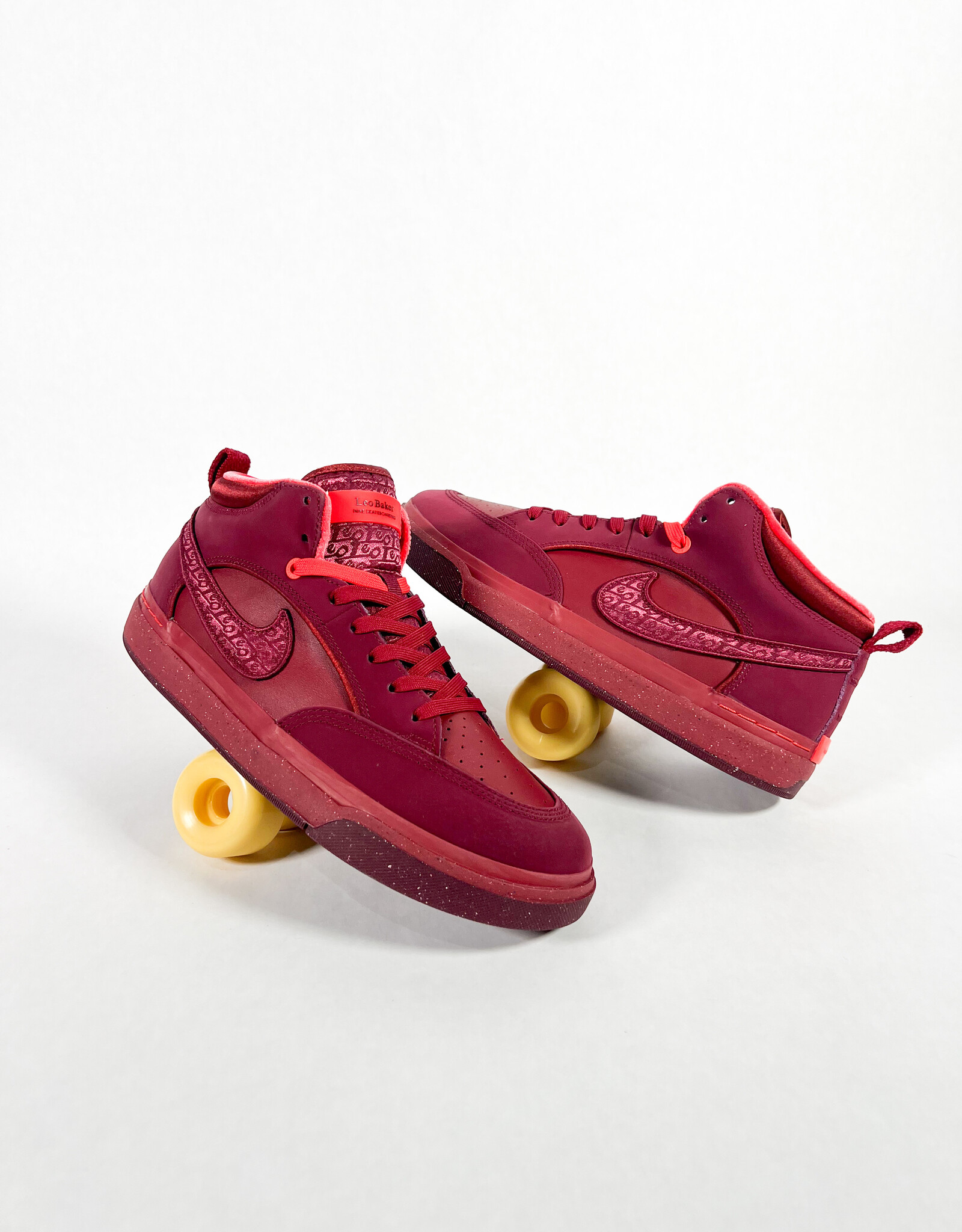 NIKE SB REACT LEO PRM DARK BEETROOT KINGSWELL Los Feliz