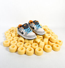 NIKE NIKE SB ELECTRIC PACK OLYMPIC SAFARI DUNK LOW PHANTOM BLACK / BLACK MONARCH TODDLER (TD)