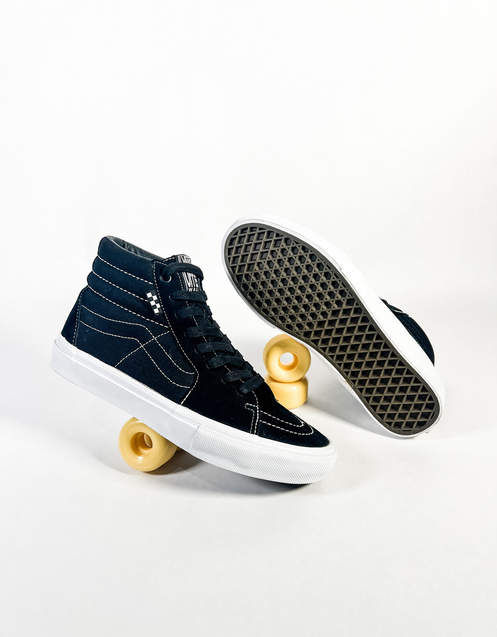 VANS SKATE SK8-HI VCU - ESSENTIAL BLACK