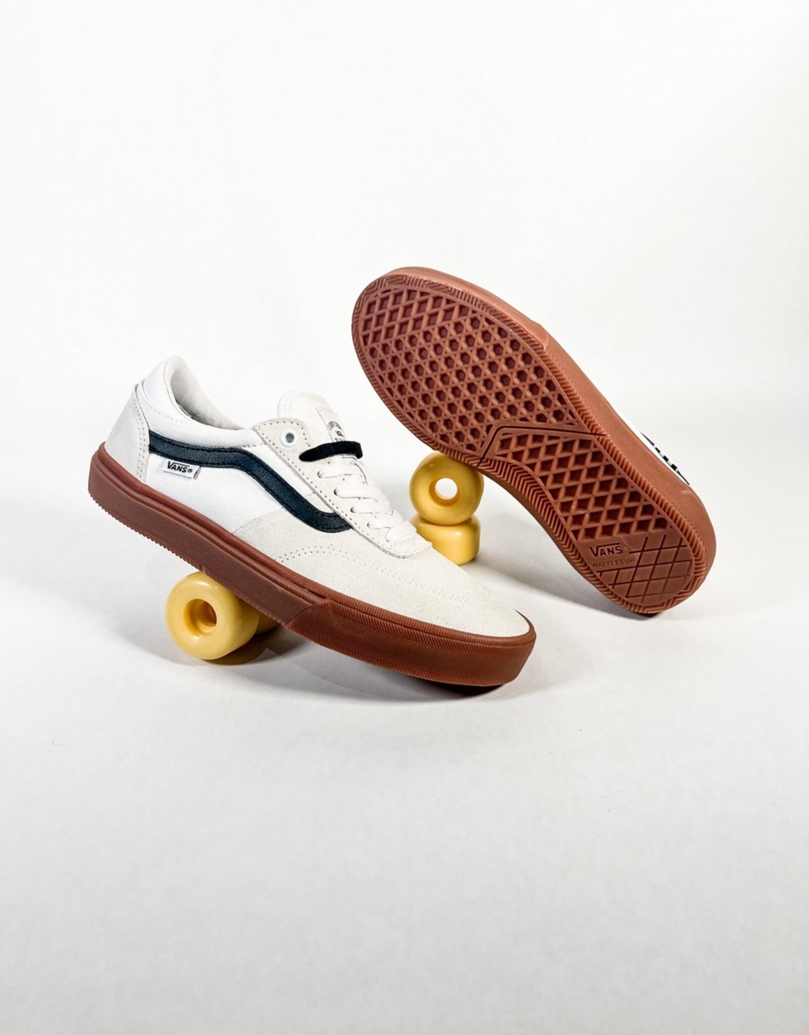 【Vans】★スニーカー★ Skate Gilbert Crockett Shoe Vans Gilbert Crockett High Skateboard Shoe - Black/White