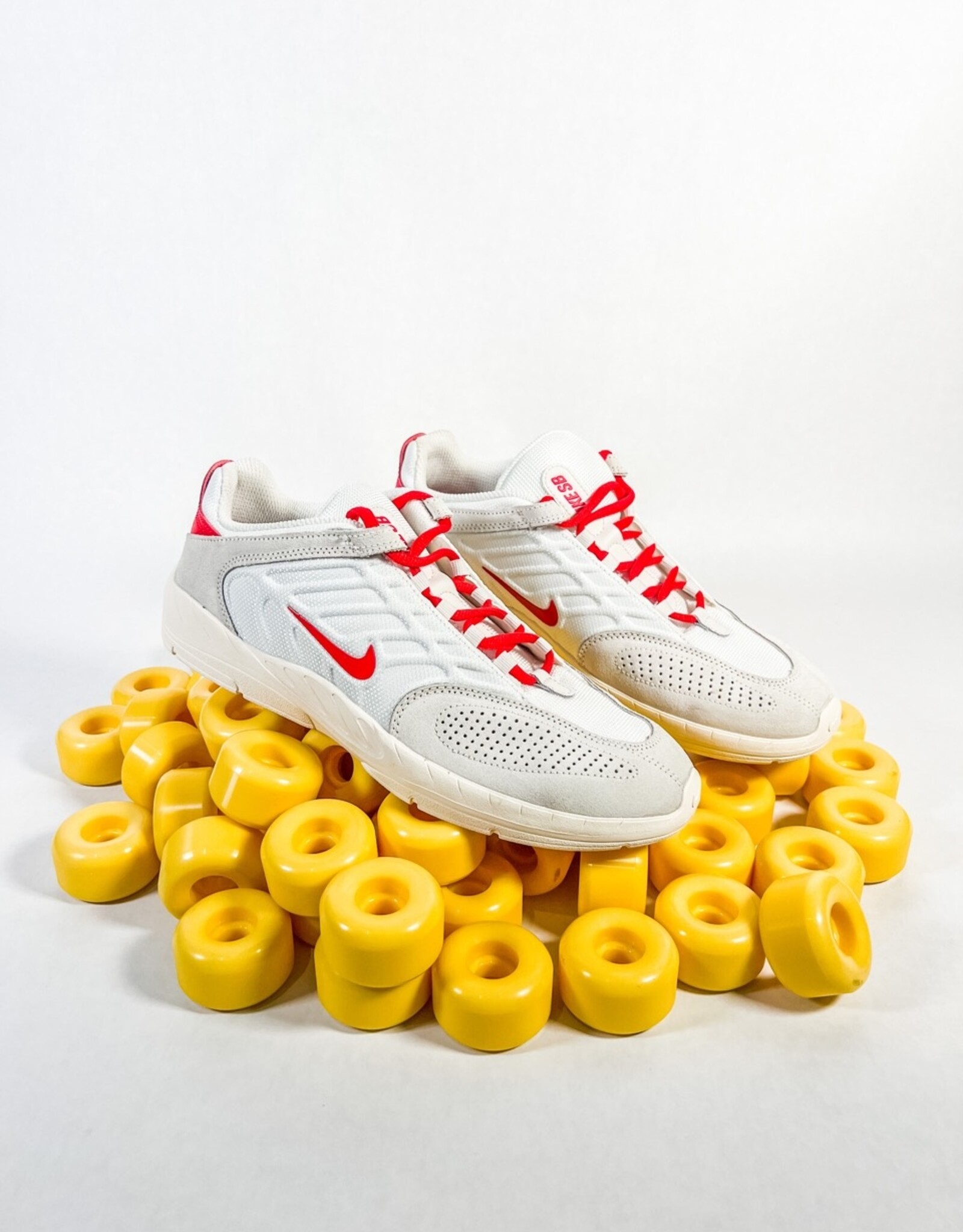 NIKE NIKE SB VERTEBRAE SUMMIT WHITE/UNIVERSITY RED - 10