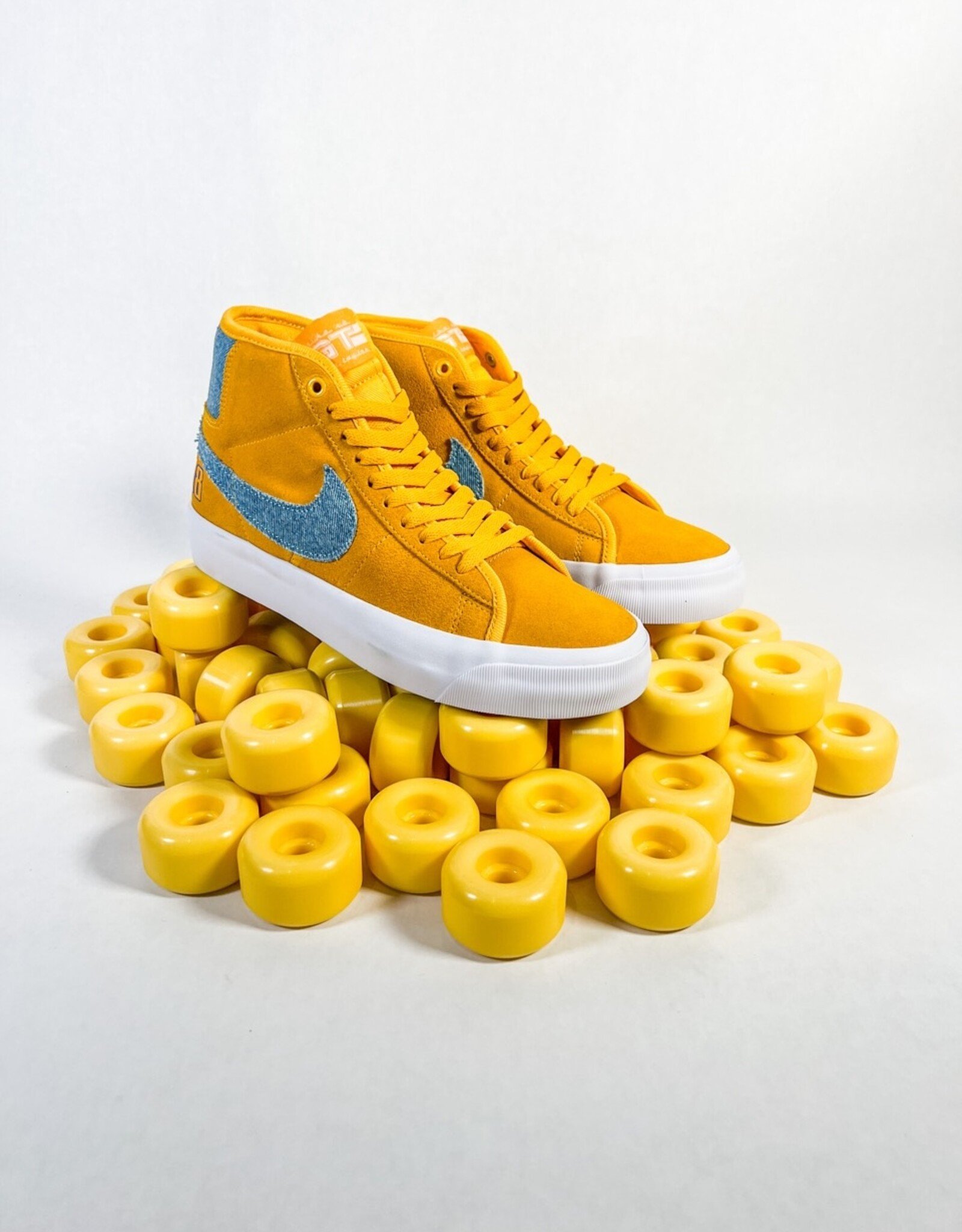 nike blazer mid the 10