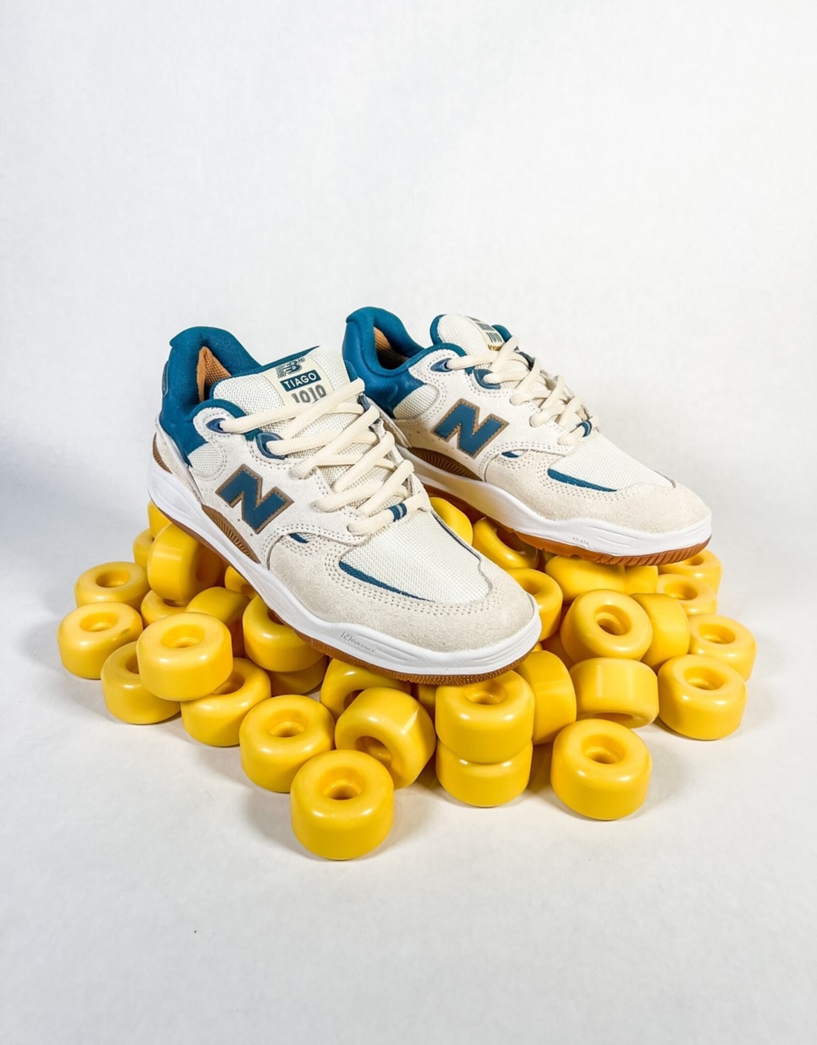 NEW BALANCE NB NUMERIC TIAGO LEMOS 1010 - BEIGE BLUE