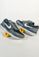 NIKE NIKE SB PS8 - COOL GREY/METALLIC SILVER