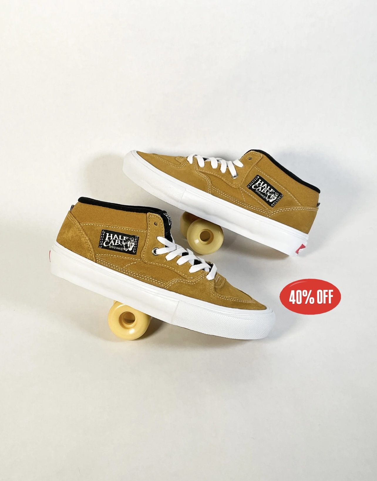 vans-skate-half-cab-gold.jpg