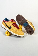 NIKE SB DUNK LOW PRO "CITY OF CINEMA" - CELESTIAL GOLD/BLACK