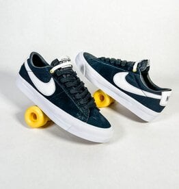 NIKE SB | Kingswell.tv - KINGSWELL - Los Feliz NIKE SB | Kingswell.tv - KINGSWELL - Los Feliz
