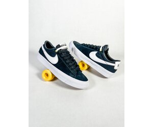 nike-sb-zoom-blazer-low-pro-gt
