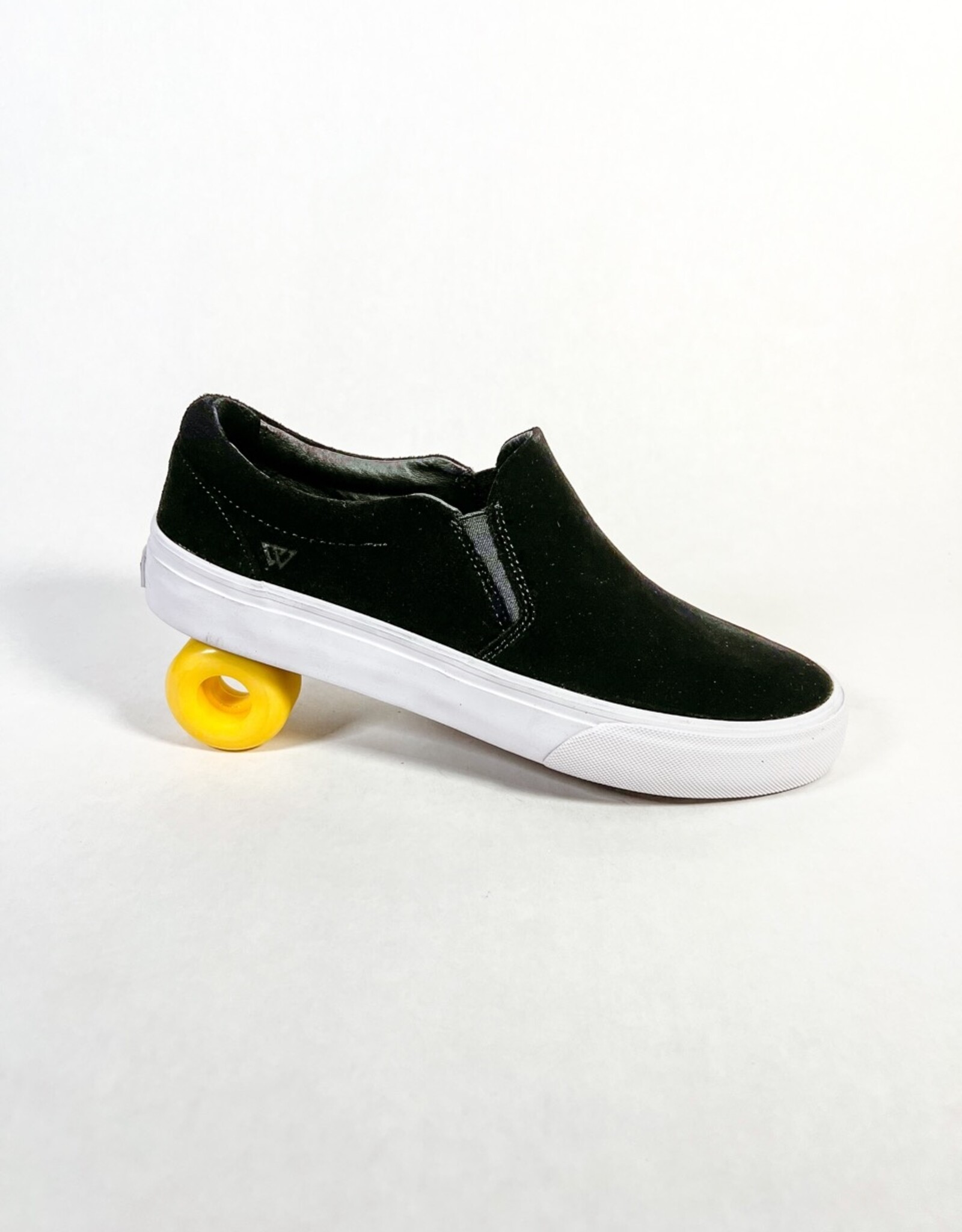 WAR SAW STRANGER PREMIUM SUEDE  - BLACK/WHITE