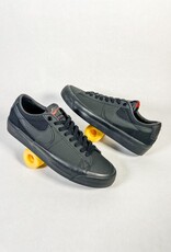 NIKE NIKE SB ZOOM BLAZER LOW PRO GT ISO - BLACK/BLACK-BLACK