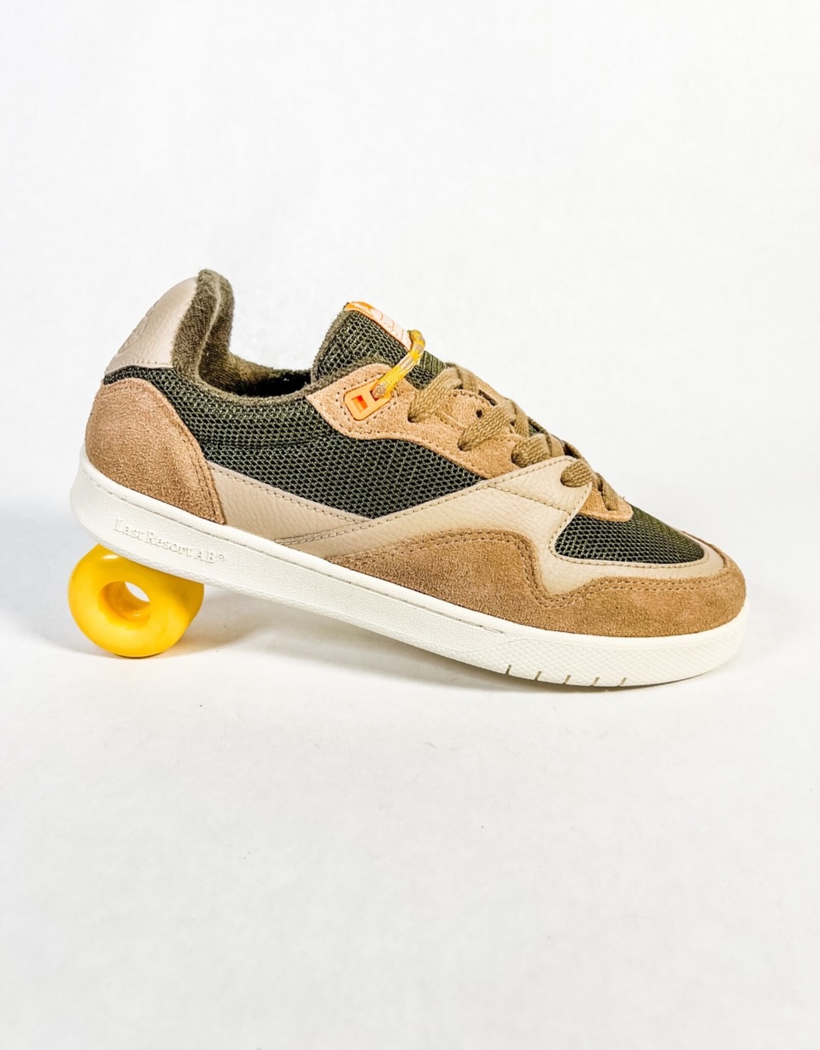 LAST RESORT AB CM002 LO - TACTILE GREEN/WHITE