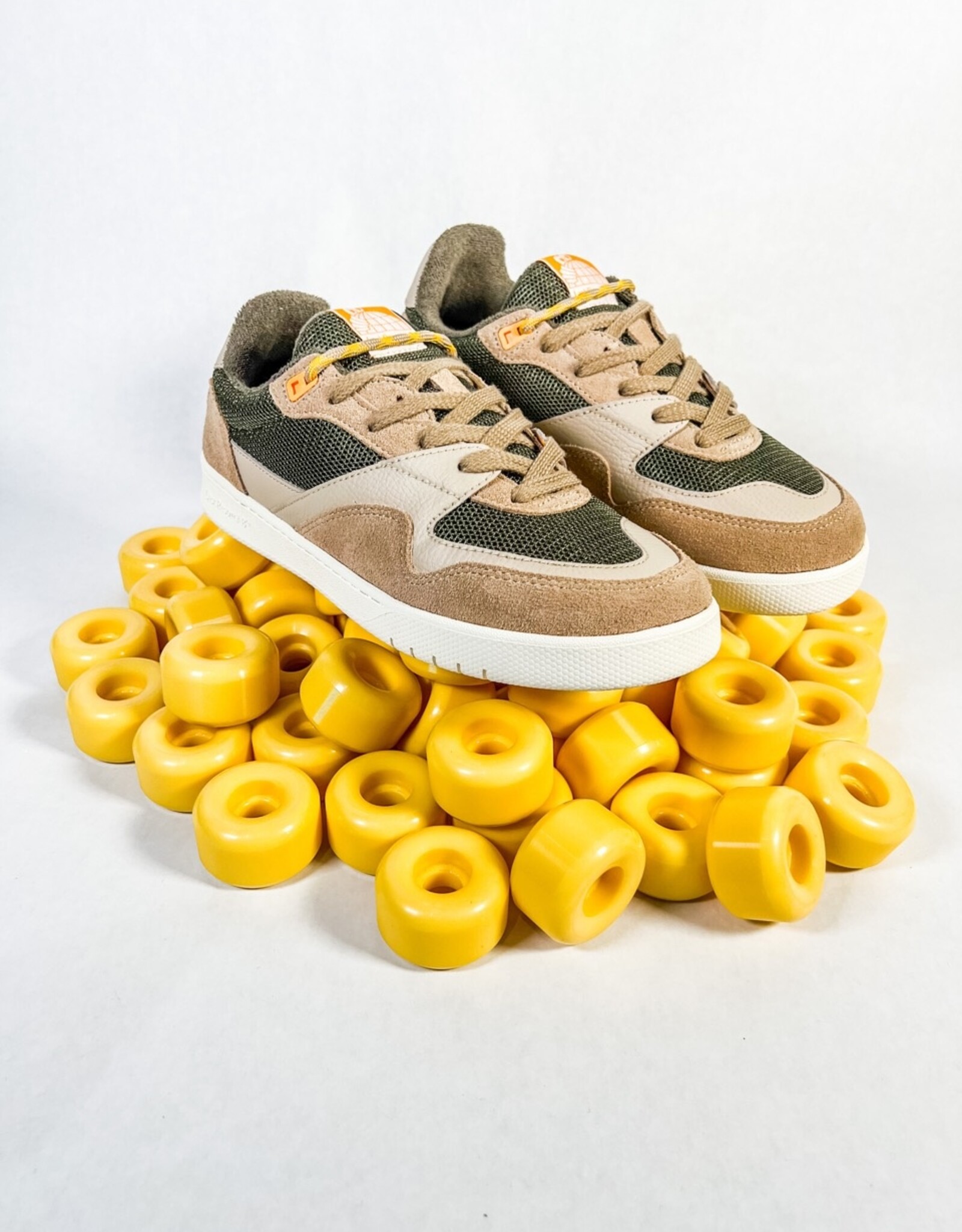 LAST RESORT AB CM002 LO - TACTILE GREEN/WHITE