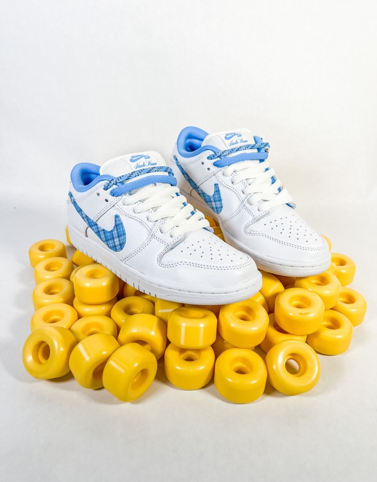 Nike SB Dunk Low Pro Nicole Hause ナイキ 12/12・12/14発売｜Nicole Hause × Nike SB Dunk Low Pro