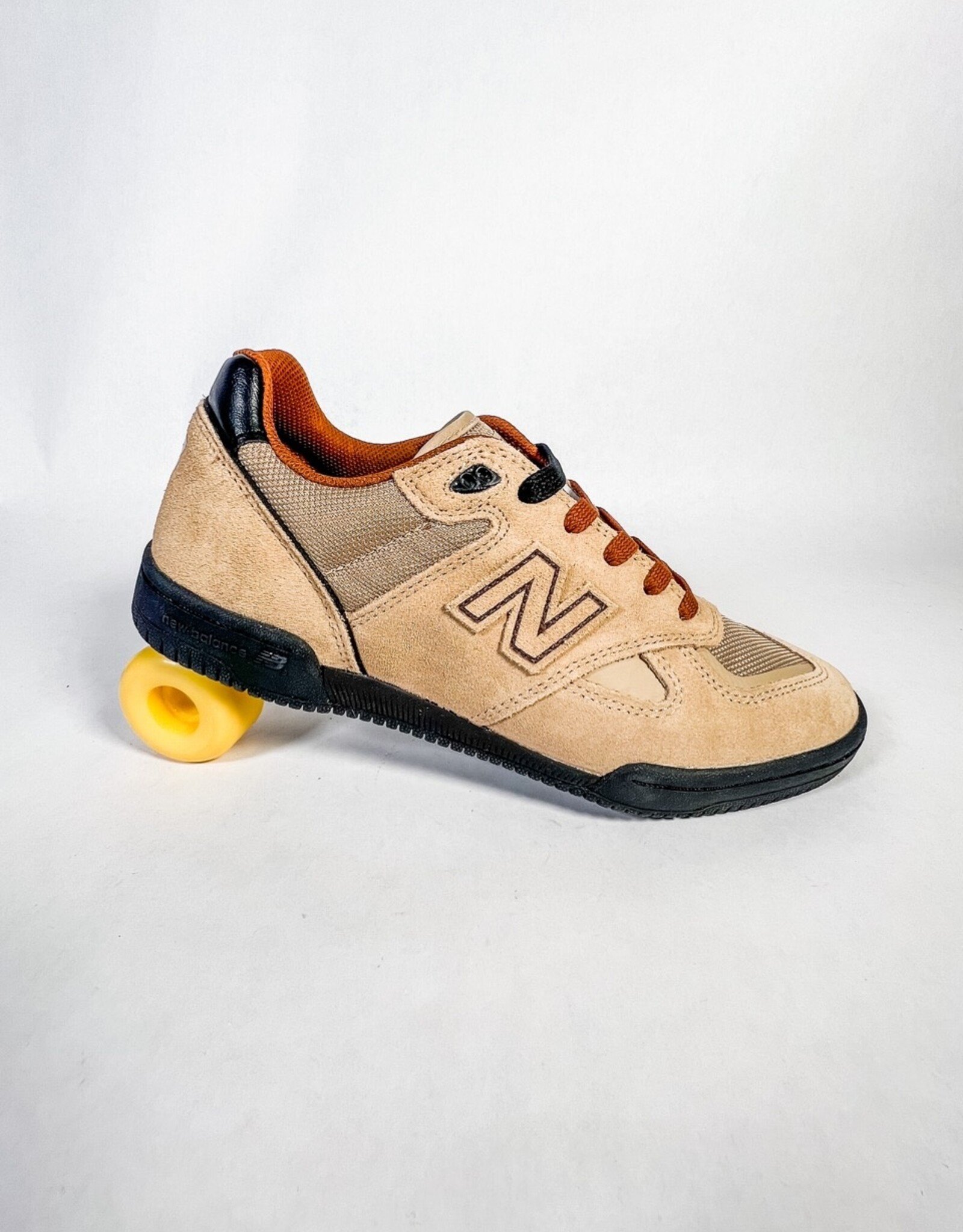 NEW BALANCE NUMERIC TOM KNOX 600 - BEIGE/BLACK