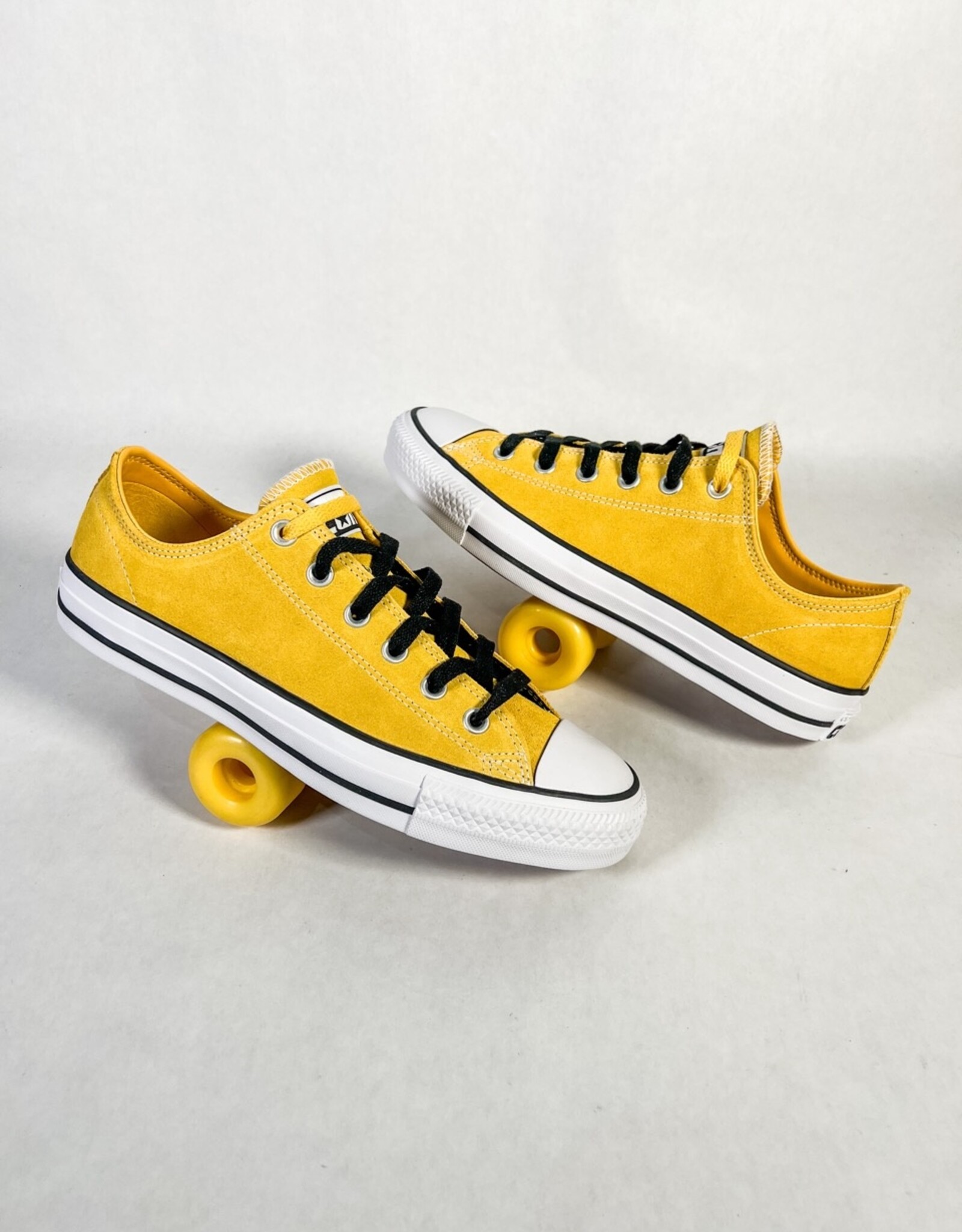 CONVERSE CONVERSE CONS CTAS PRO OX (SUEDE) - BANANAS/BLACK/WHITE