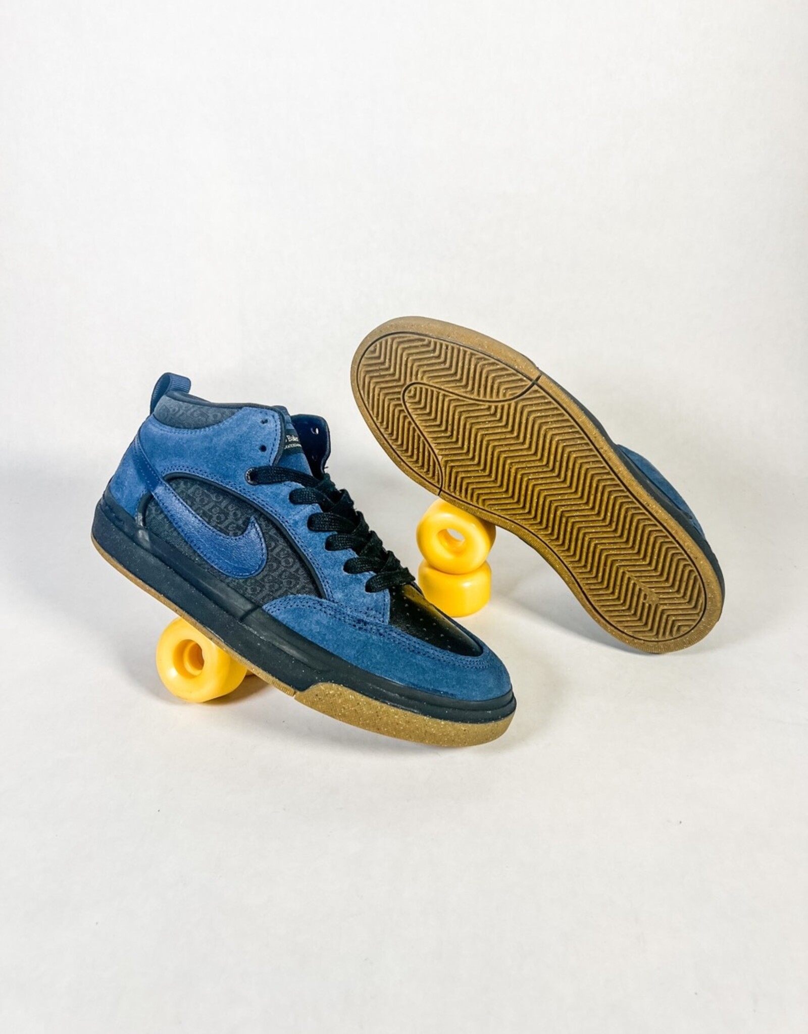 navy nike sb shoes