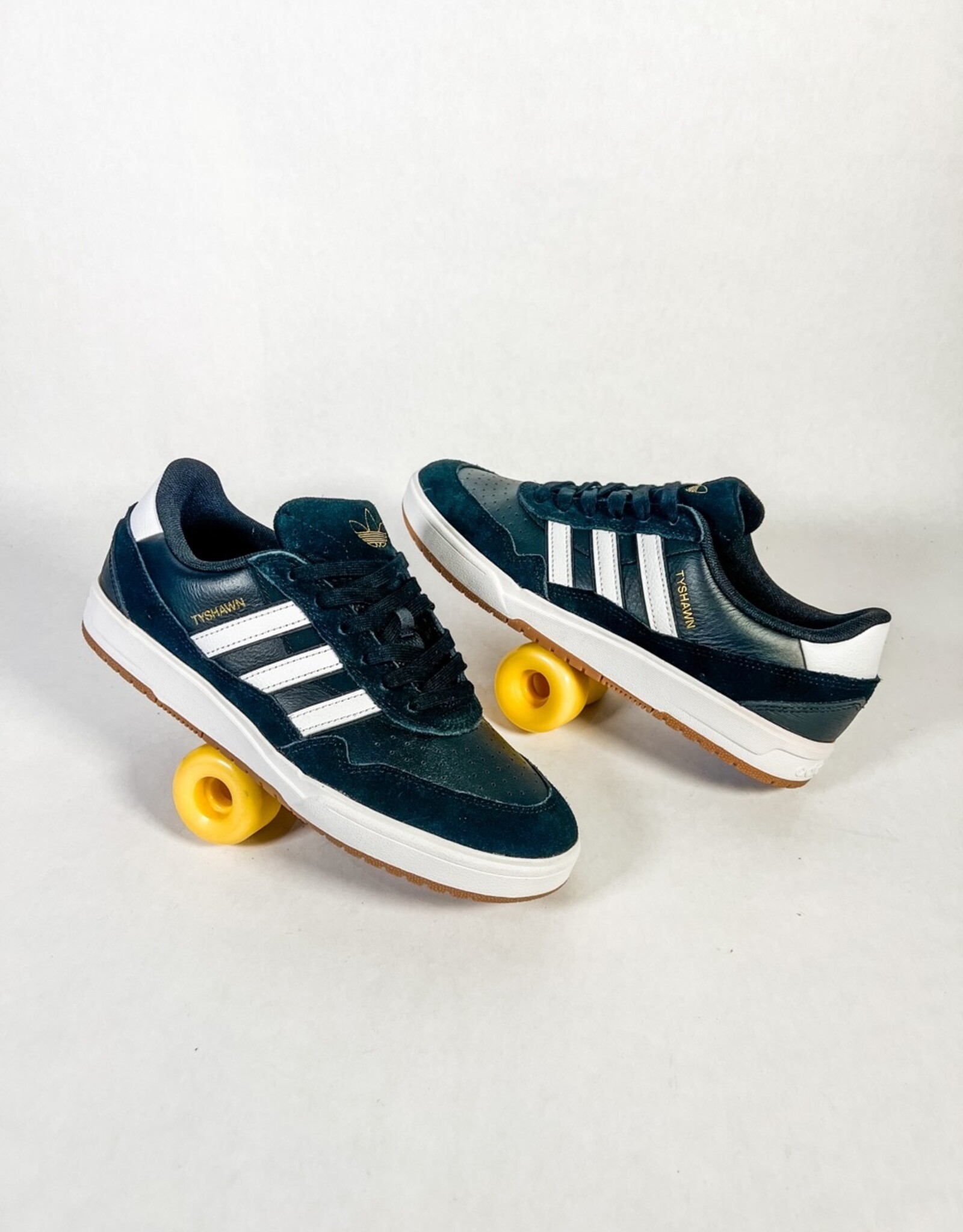 ADIDAS TYSHAWN II - CBLACK/FTWWHT/GUM4