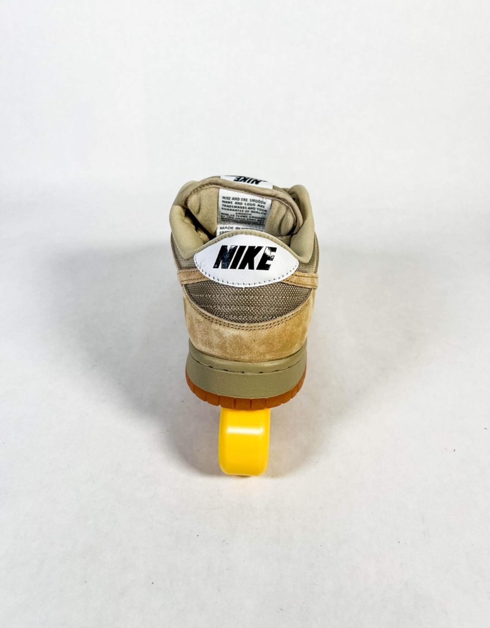 NIKE NIKE SB DUNK LOW PRO B - PARACHUTE BEIGE