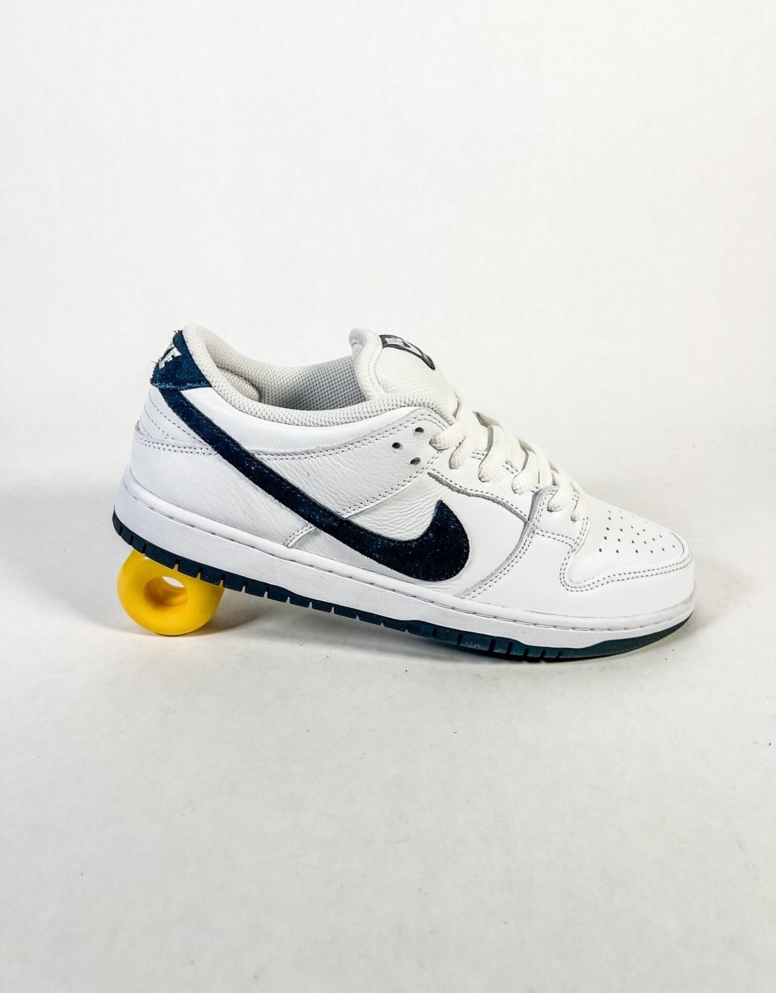 NIKE SB DUNK LOW PRO - WHITE/BLACK