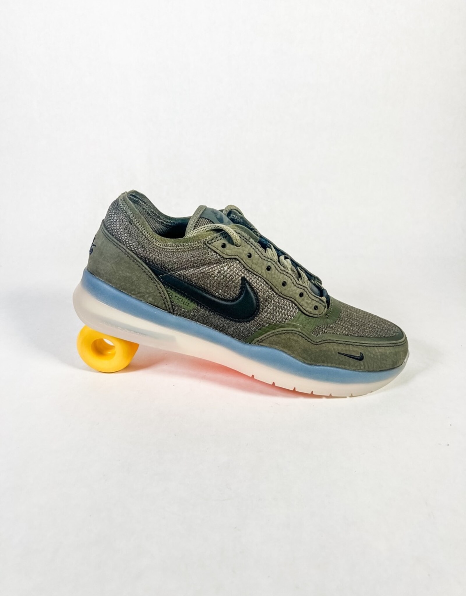 NIKE SB PS8 - SEQUOIA/BLACK-CARGO KHAKI