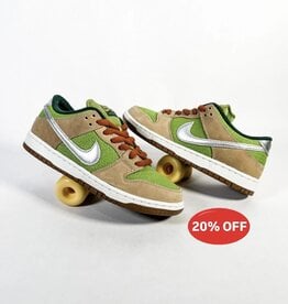 NIKE NIKE SB DUNK LOW - SESAME METALLIC/ SILVER PEAR