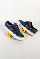 NIKE SB JANOSKI (GS) - BLACK/UNIVERSITY RED NIKE SB JANOSKI (GS) - BLACK/UNIVERSITY RED