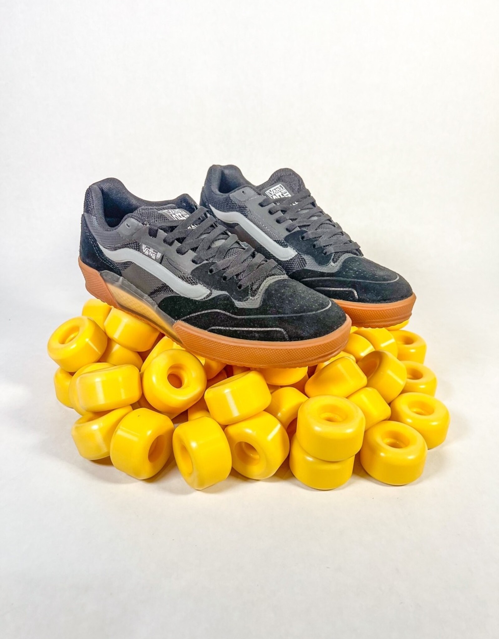VANS VANS SKATE AVE 2.0 - BLACK/GUM