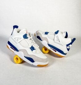 NIKE NIKE SB X AIR JORDAN 4 - SUMMIT WHITE/WHITE-NAVY