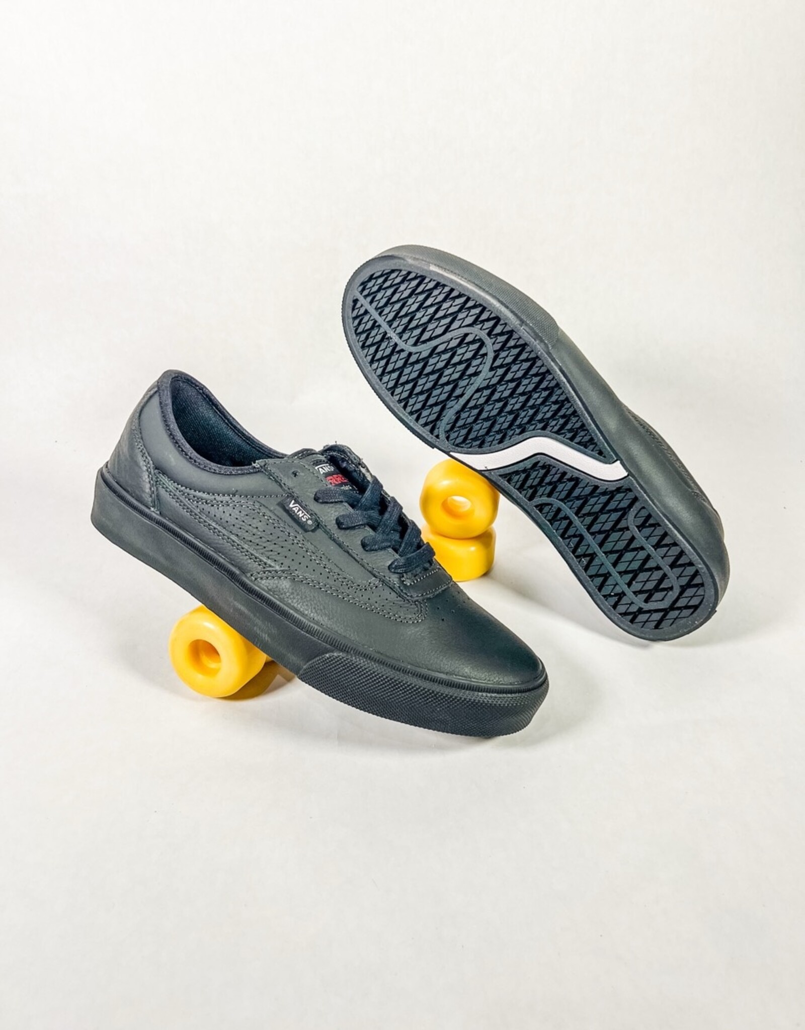VANS VANS SKATE CURREN CAPLES VCU - BLACK