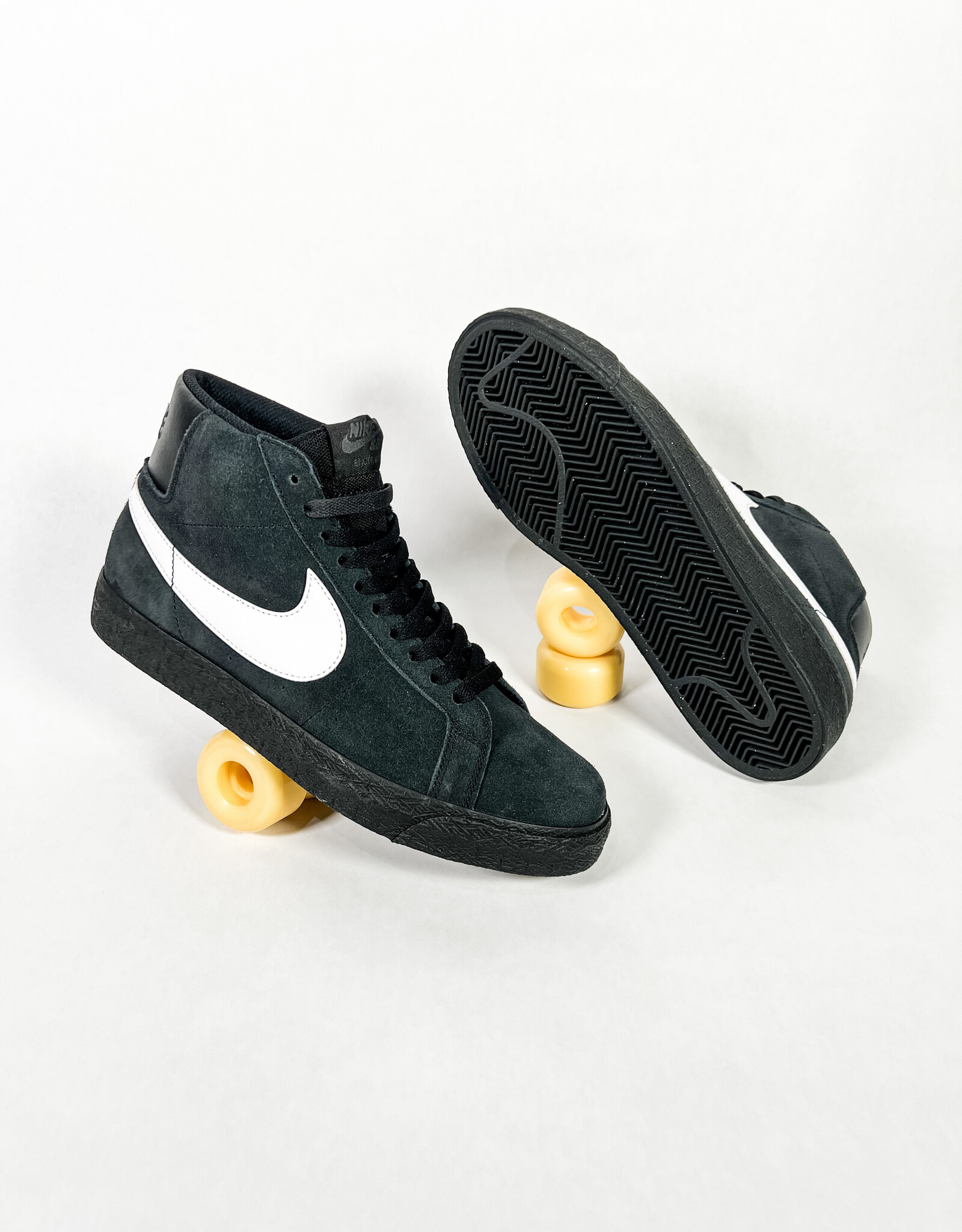 NIKE SB ZOOM BLAZER MID BLACK/WHITE-BLACK-BLACK