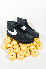 NIKE SB ZOOM BLAZER MID BLACK/WHITE-BLACK-BLACK