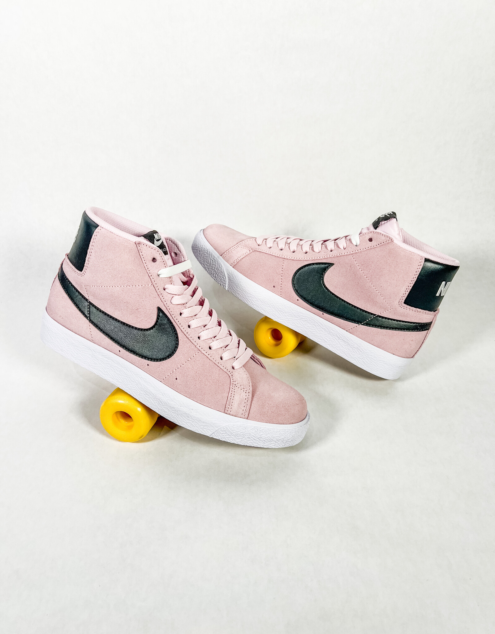 NIKE NIKE SB ZOOM BLAZER MID - PINK FOAM/ANTHRACITE