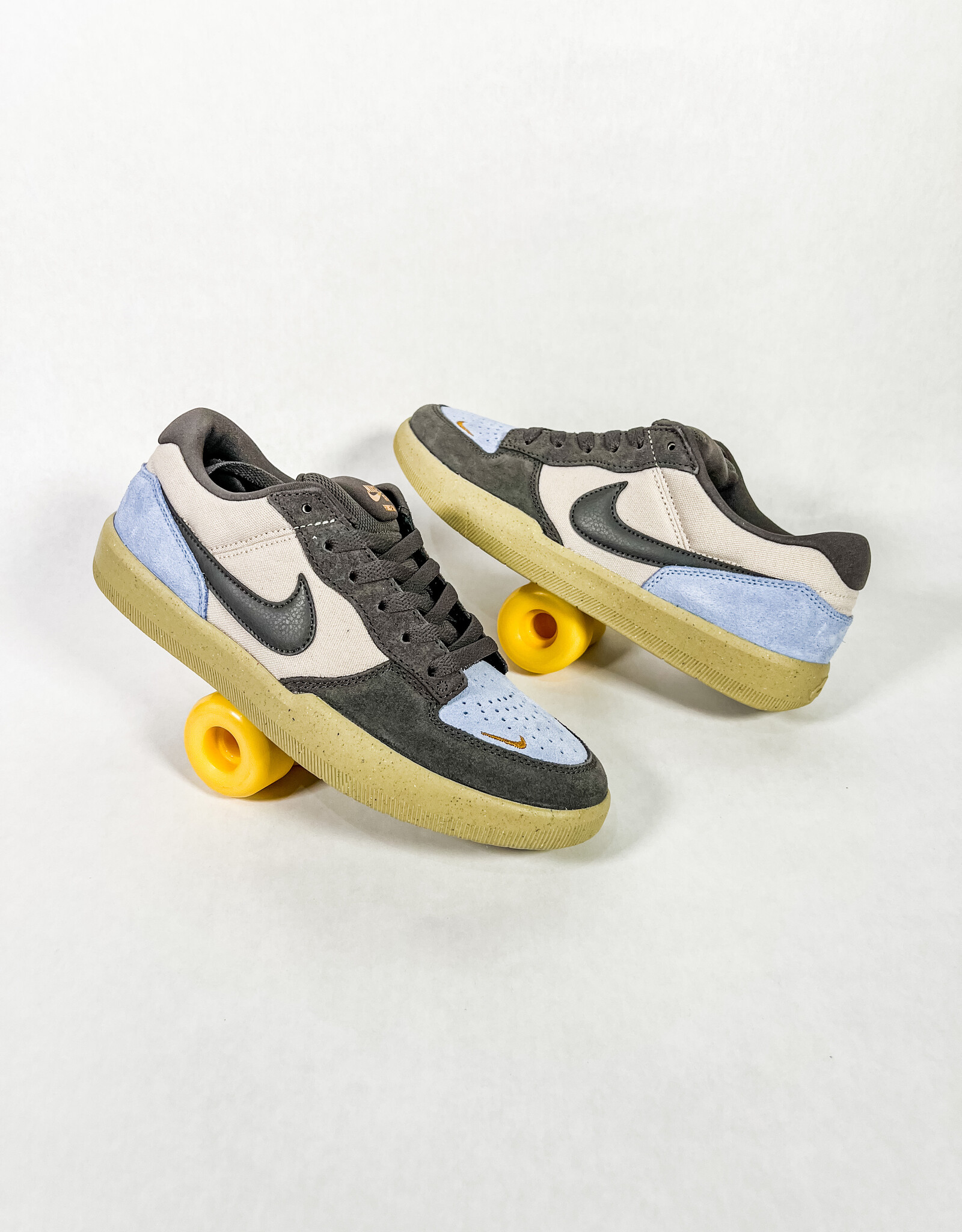 NIKE NIKE SB FORCE 58 - LT OREWOOD BRN/MEDIUM ASH