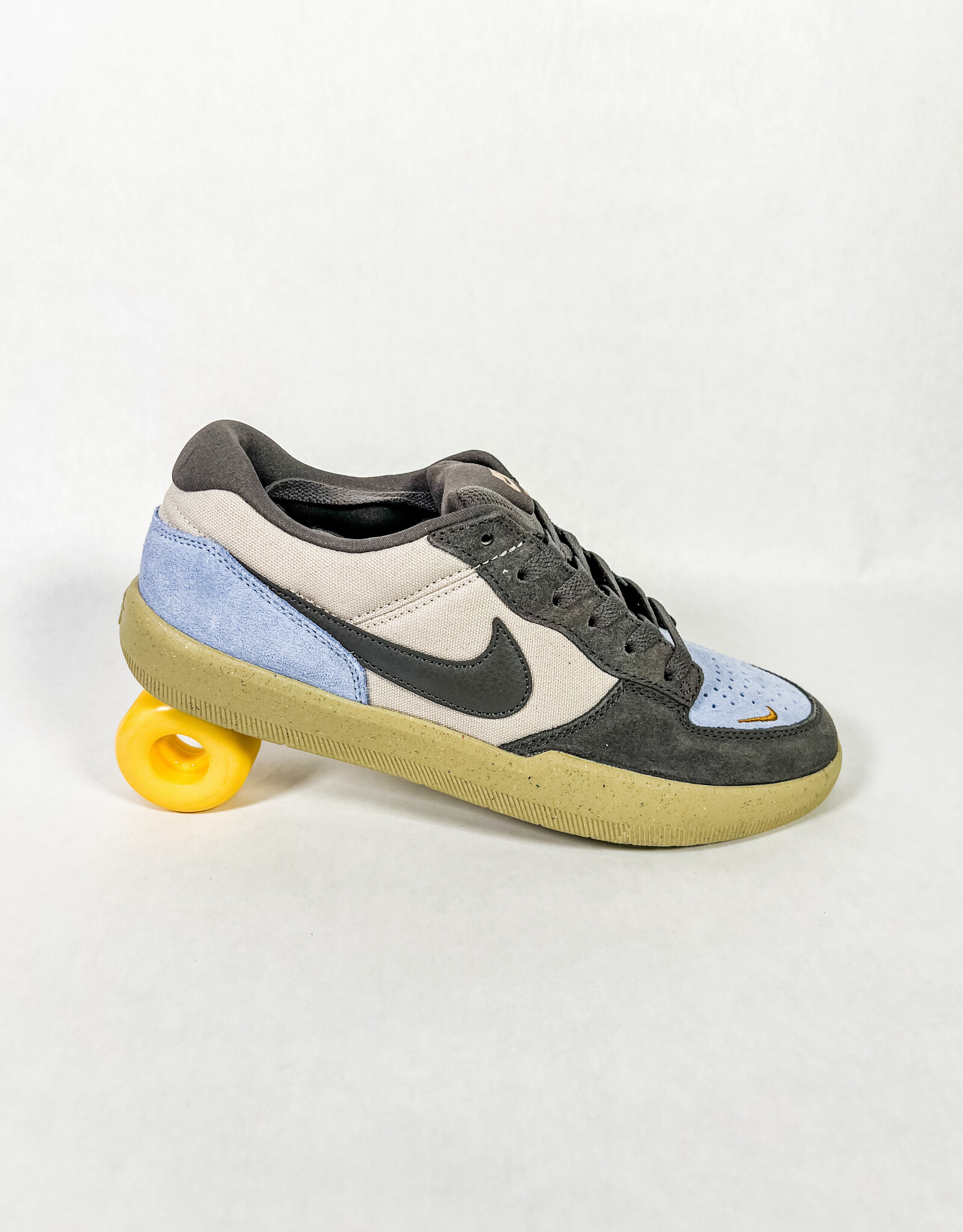 NIKE NIKE SB FORCE 58 - LT OREWOOD BRN/MEDIUM ASH