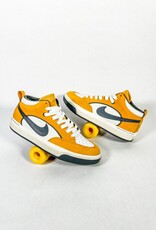 NIKE NIKE SB REACT LEO - UNIVERSITY GOLD/DARK GREY