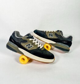 NEW BALANCE NB NUMERIC REYNOLDS 933 - BLACK/GREEN