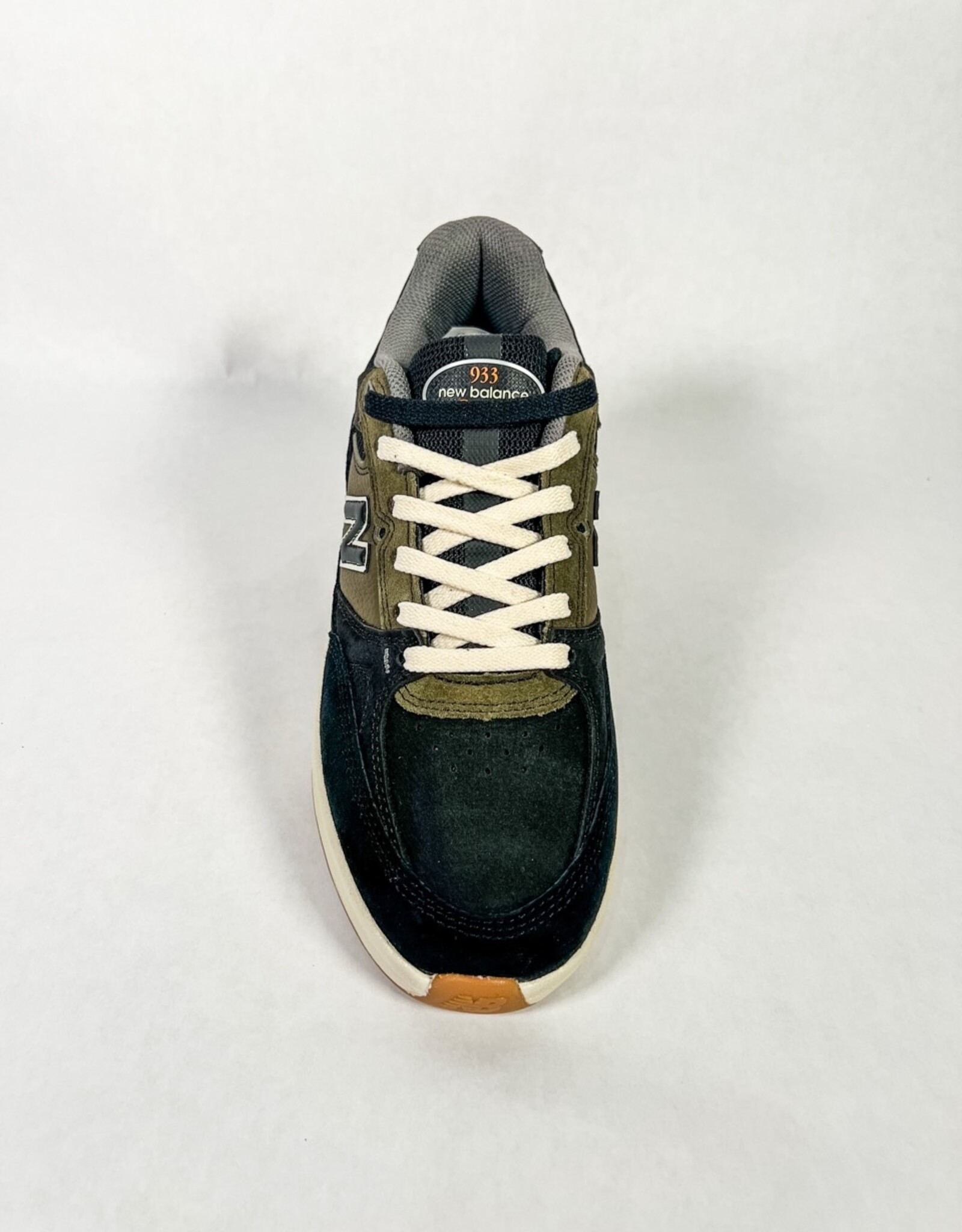 NEW BALANCE NB NUMERIC REYNOLDS 933 - BLACK/GREEN