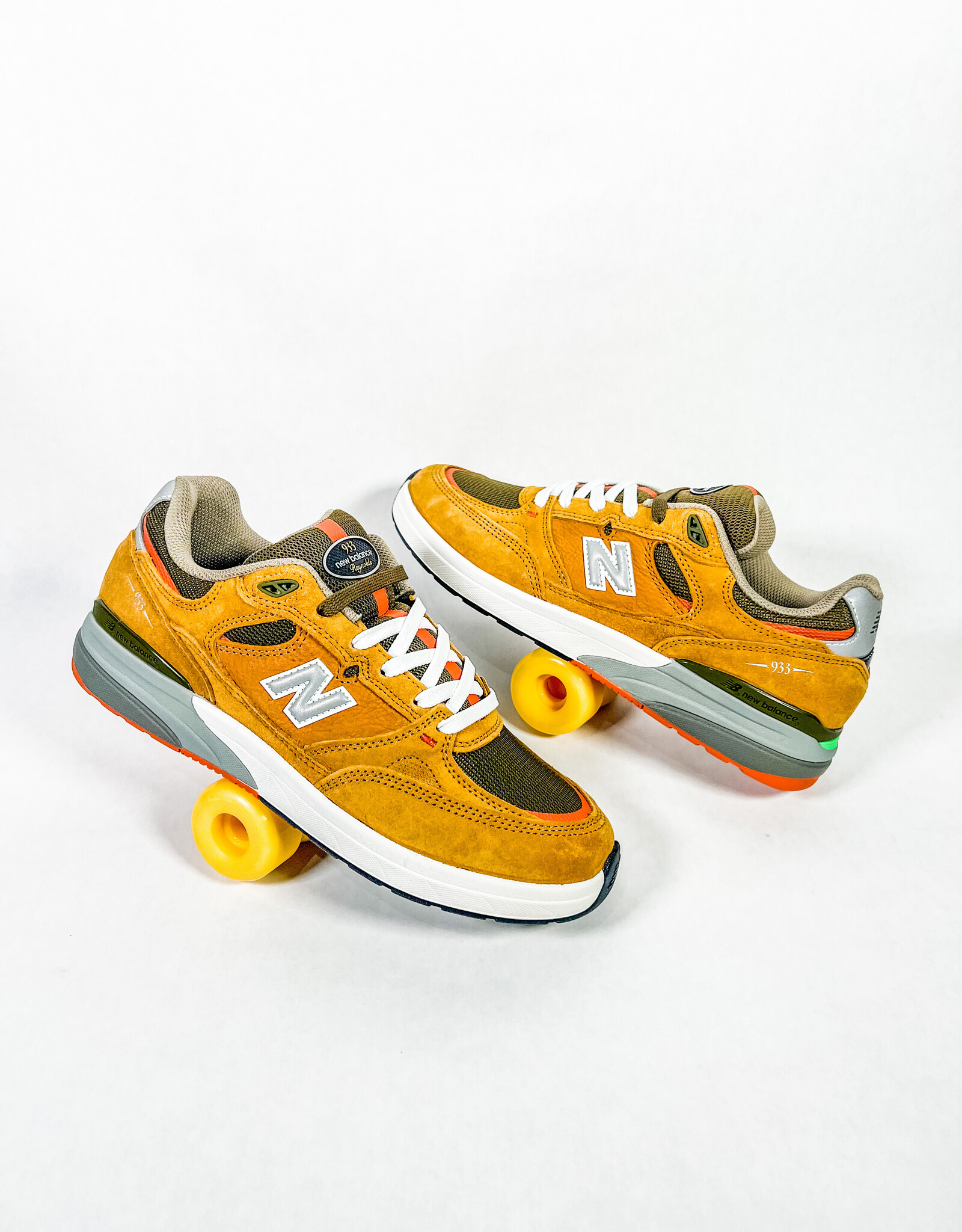 NEW BALANCE NB NUMERIC REYNOLDS 933 - BROWN/BROWN