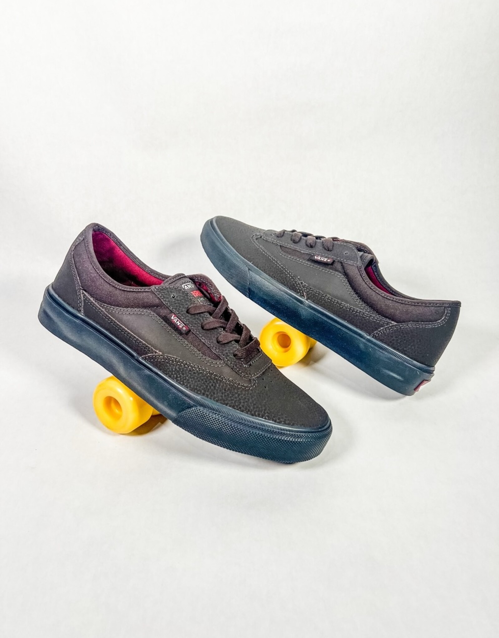 VANS VANS SKATE CURREN CAPLES - DARK BROWN